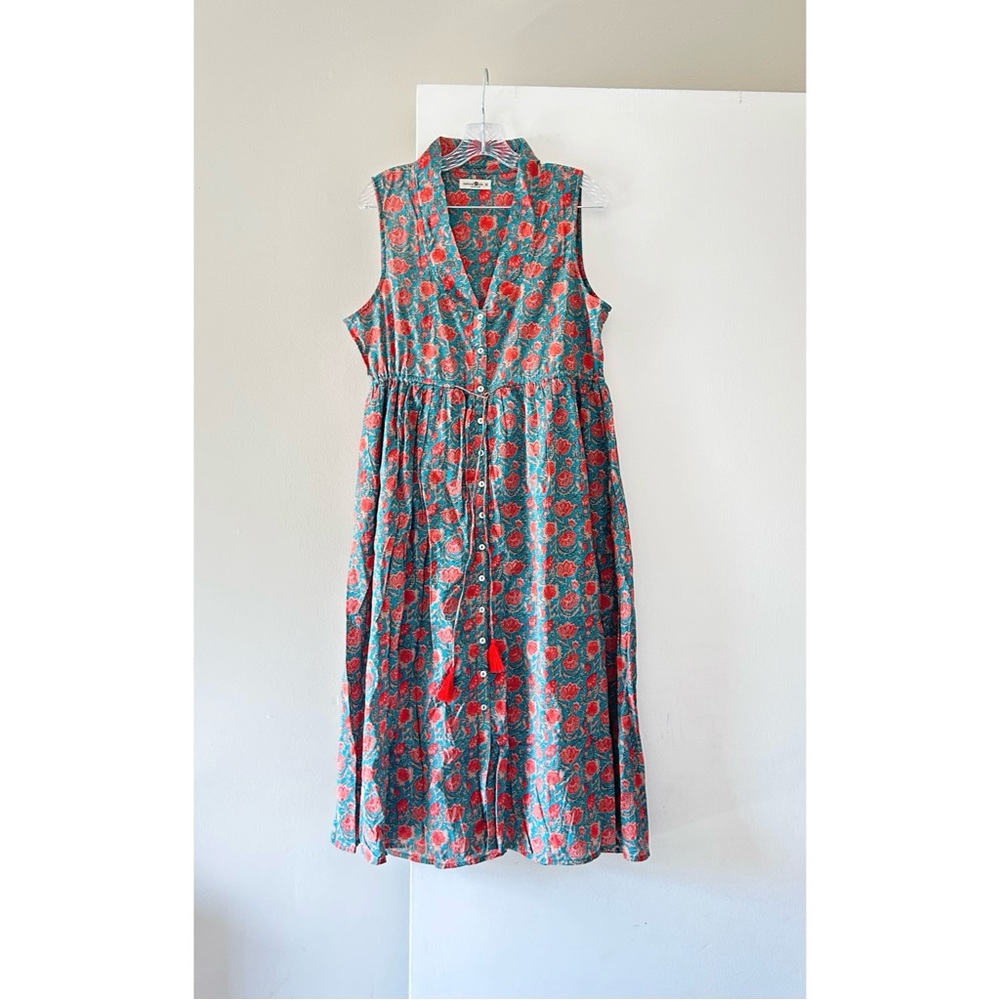 Natural Life slip on Summer Medium Midi Sundress.  Great dress just too big
